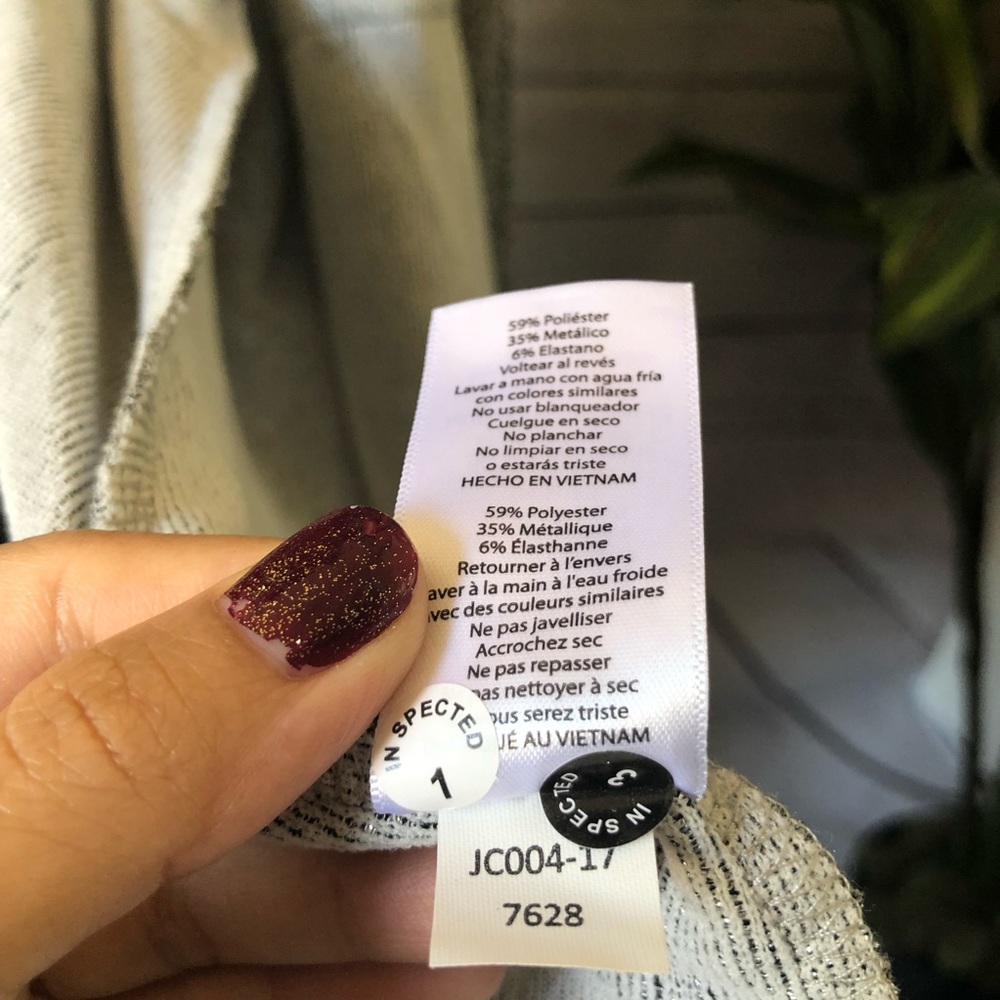 NWOT•LULAROE ELEGANT Silver Sarah Cardigan Duster - Picture 6 of 7